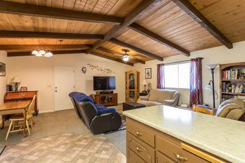 13593 Hilford Ln, Redding, CA 96003 photo 8