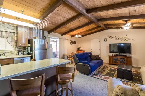 13593 Hilford Ln, Redding, CA 96003 photo 7