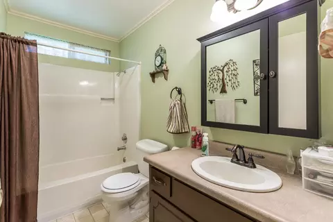 13593 Hilford Ln, Redding, CA 96003 photo 16
