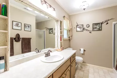 13593 Hilford Ln, Redding, CA 96003 photo 14