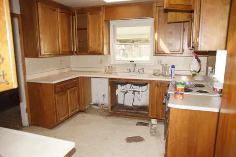 19450 Lucille St, Anderson, CA 96007 photo 6