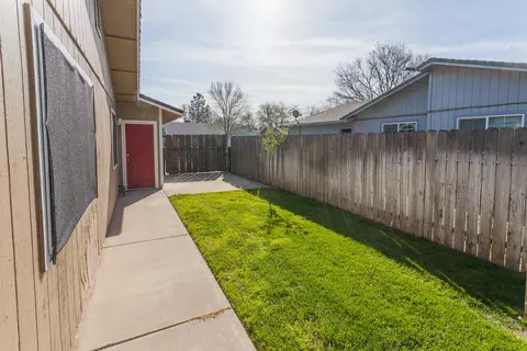 389 Michael Dr, Red Bluff, CA 96080 photo 21