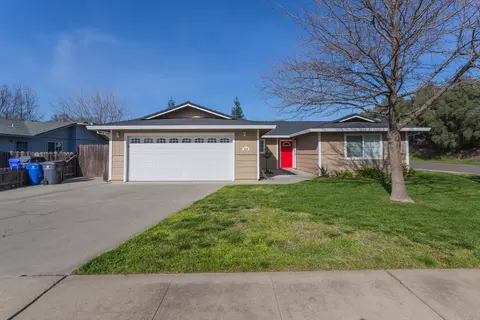 389 Michael Dr, Red Bluff, CA 96080 photo 1