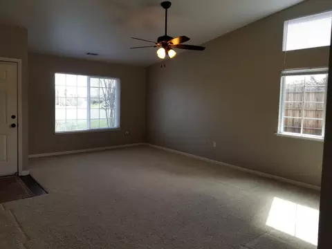 778 Lotus Ct, Redding, CA 96003 photo 14