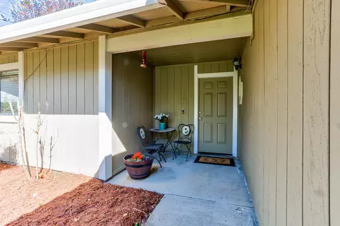 1025 Belcrest Dr, Redding, CA 96003 photo 32