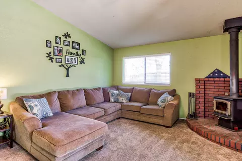 1025 Belcrest Dr, Redding, CA 96003 photo 10