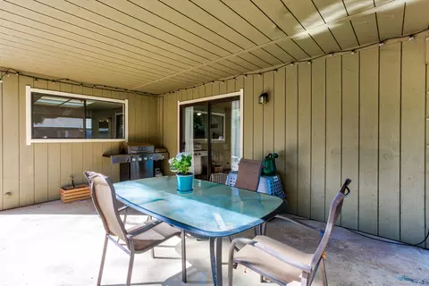 1025 Belcrest Dr, Redding, CA 96003 photo 25