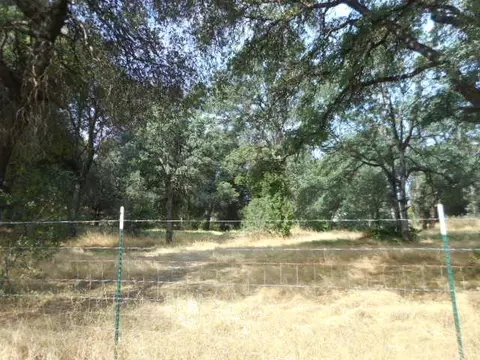 3080 C, Redding, CA 96002 photo 1