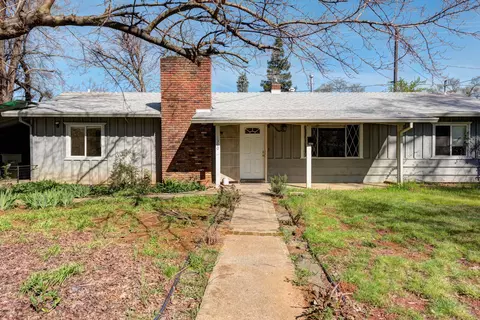 1300 Rose Ln, Redding, CA 96003 photo 2