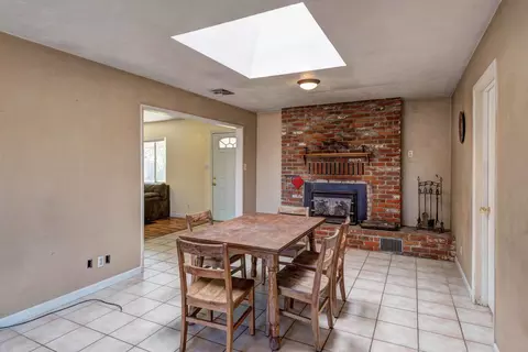 1300 Rose Ln, Redding, CA 96003 photo 11