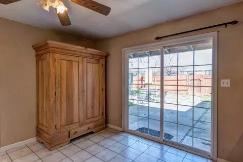 1300 Rose Ln, Redding, CA 96003 photo 14