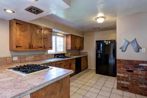 1300 Rose Ln, Redding, CA 96003 photo 12