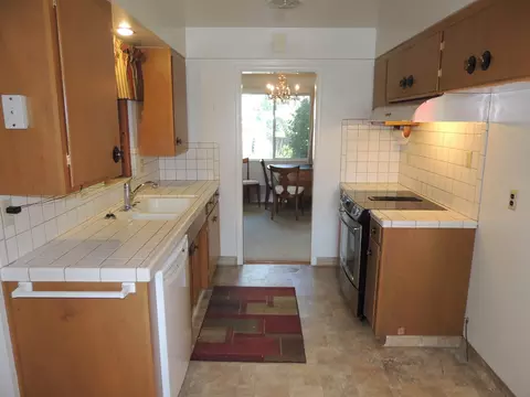 710 Lincoln St, Redding, CA 96001 photo 13