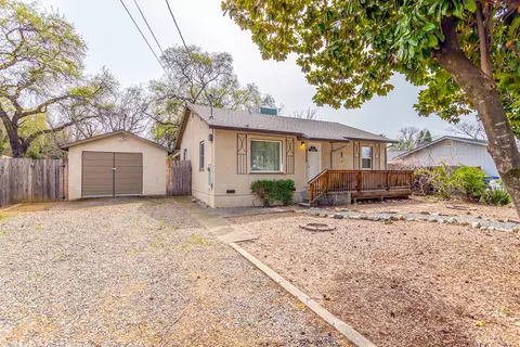 3135 Nicolet Ln, Redding, CA 96001 photo 1
