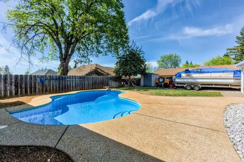 1939 Buttercup Ln, Redding, CA 96002 photo 63