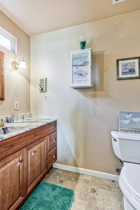 1939 Buttercup Ln, Redding, CA 96002 photo 51