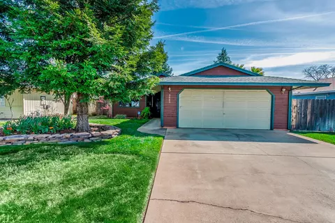 3685 Capricorn Way, Redding, CA 96002 photo 1