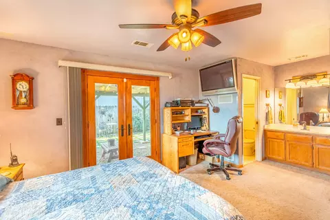 3685 Capricorn Way, Redding, CA 96002 photo 15