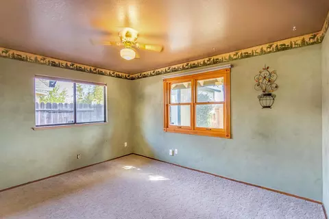 3685 Capricorn Way, Redding, CA 96002 photo 11