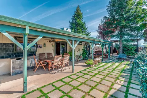 3685 Capricorn Way, Redding, CA 96002 photo 19