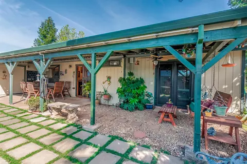 3685 Capricorn Way, Redding, CA 96002 photo 18