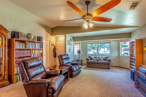 3685 Capricorn Way, Redding, CA 96002 photo 3