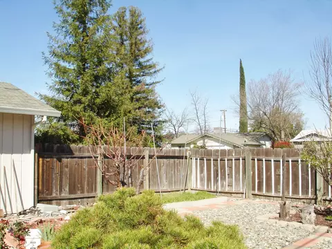 2141 Wilder Dr, Redding, CA 96001 photo 35