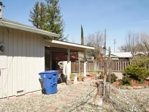 2141 Wilder Dr, Redding, CA 96001 photo 26