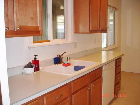 2141 Wilder Dr, Redding, CA 96001 photo 8