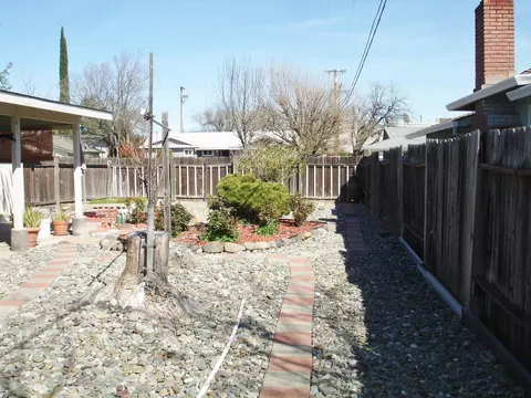2141 Wilder Dr, Redding, CA 96001 photo 30