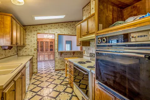 4462 Honeycomb Way, Redding, CA 96003 photo 9