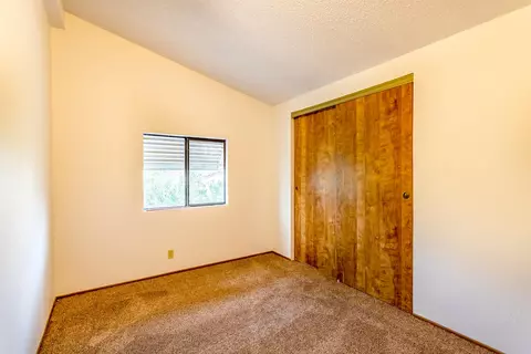 4462 Honeycomb Way, Redding, CA 96003 photo 11