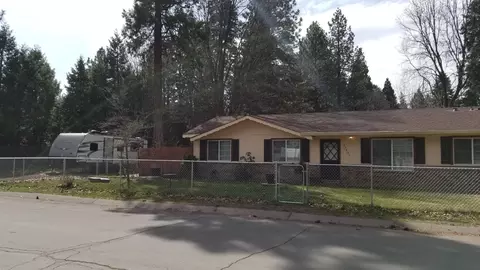 37431 Cypress Ave, Burney, CA 96013 photo 3
