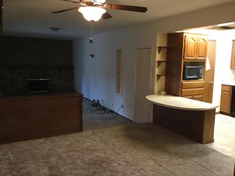 3025 Stratford Ave, Redding, CA 96001 photo 8