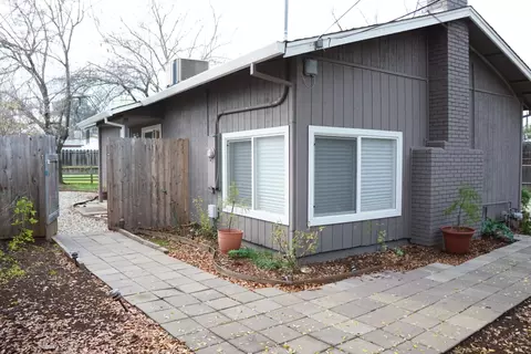 2882 Fairway Ave, Redding, CA 96002 photo 15