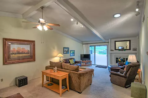 1946 Bechelli Ln, Redding, CA 96002 photo 5
