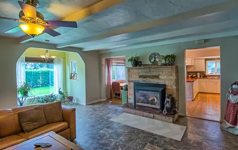 6860 Weeks Rd, Redding, CA 96002 photo 8