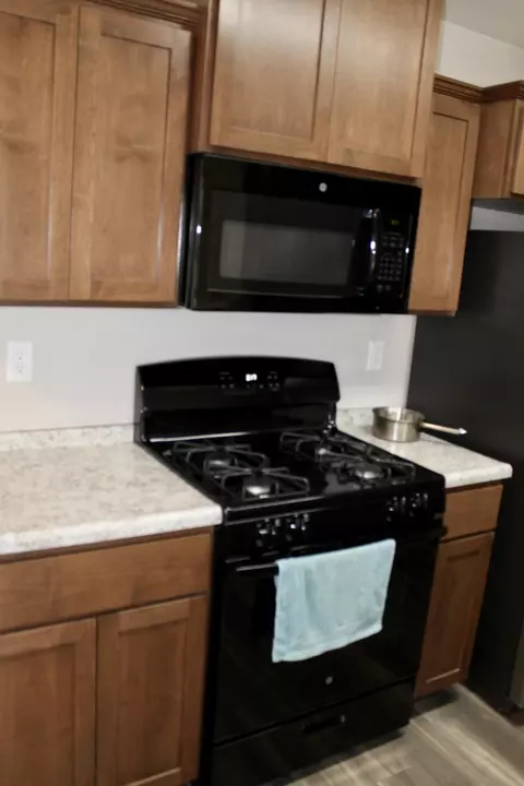 525 Buckeye Ter, Redding, CA 96003 photo 10