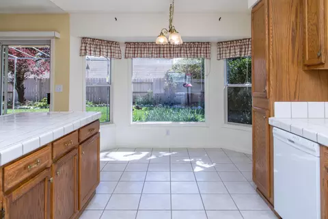 2241 Kathleen Way, Redding, CA 96003 photo 24