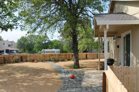 535 Buckeye Ter, Redding, CA 96003 photo 4