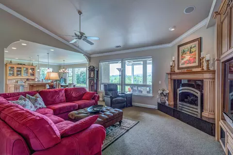 3957 Teton Dr, Redding, CA 96001 photo 16