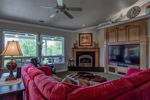 3957 Teton Dr, Redding, CA 96001 photo 12
