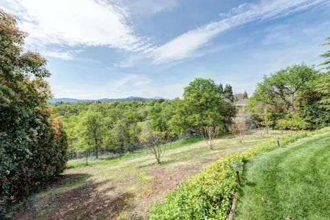 3957 Teton Dr, Redding, CA 96001 photo 55