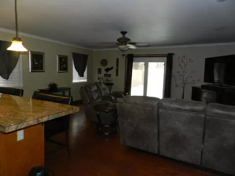 3110 Driftstone Dr, Anderson, CA 96007 photo 6