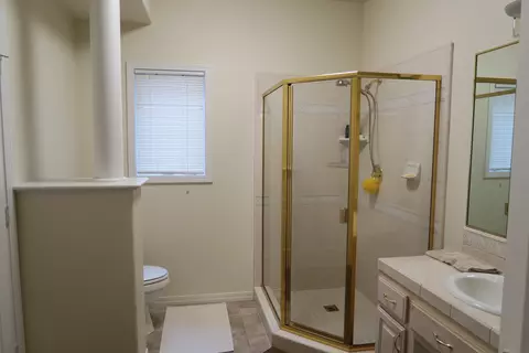 829 Cherryhill Trl, Redding, CA 96003 photo 8
