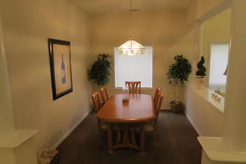 829 Cherryhill Trl, Redding, CA 96003 photo 6