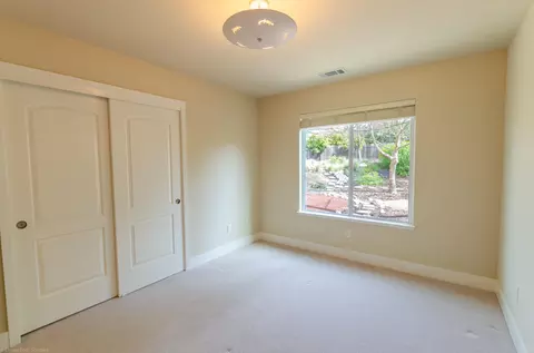 19285 Lewallen Ct, Redding, CA 96003 photo 37