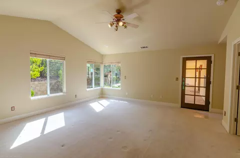 19285 Lewallen Ct, Redding, CA 96003 photo 31