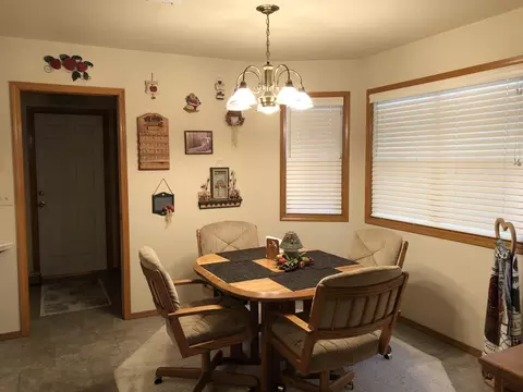 20363 Greenview Dr, Redding, CA 96002 photo 10