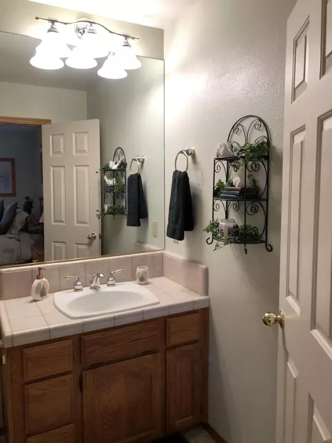 20363 Greenview Dr, Redding, CA 96002 photo 18